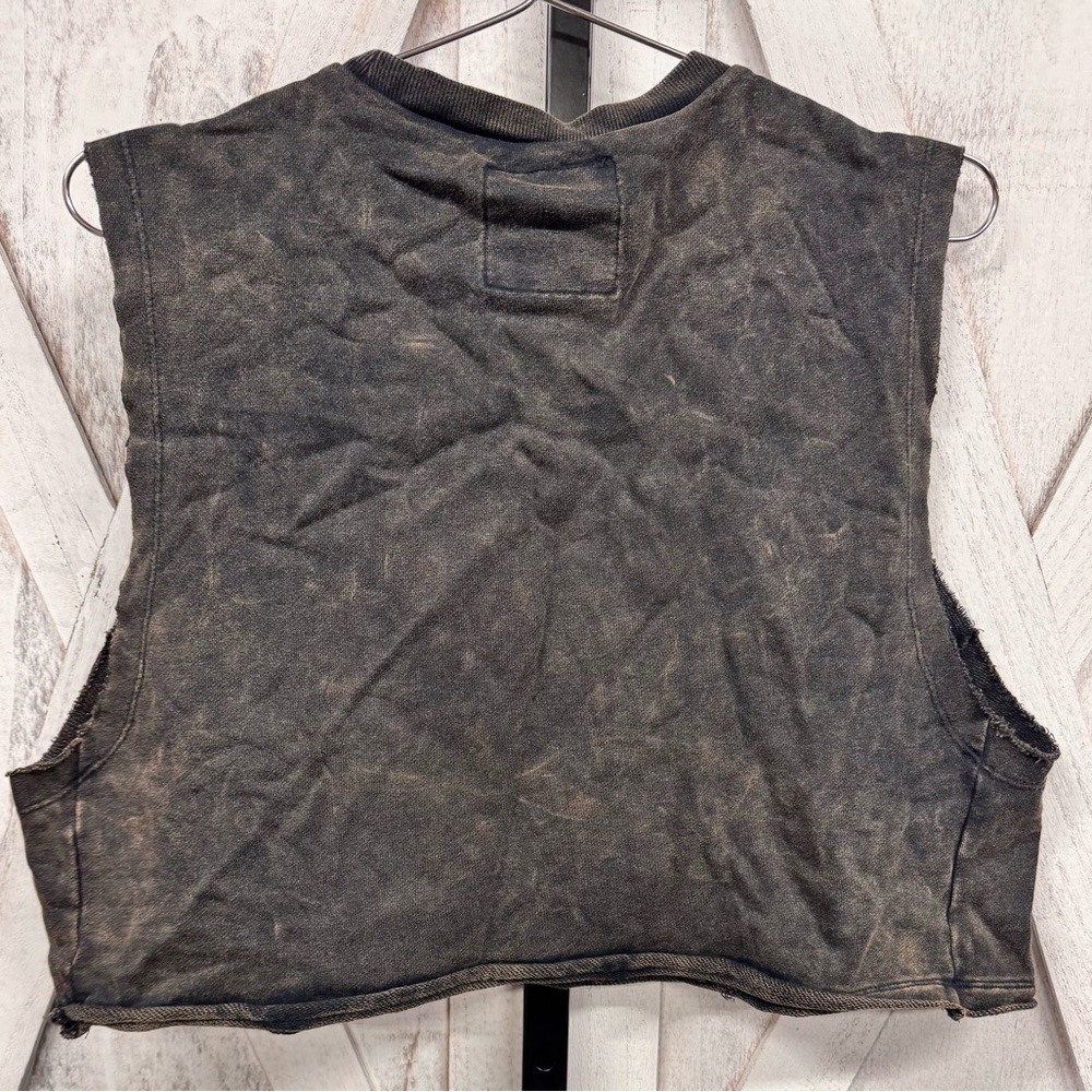 Alphalete Distressed Black Muscle Tee - Picture 6 of 6